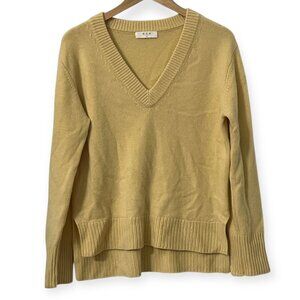 100% Cashmere V-Neck Sweater Small Yellow OGD Womens Soft Lightweight Luxury